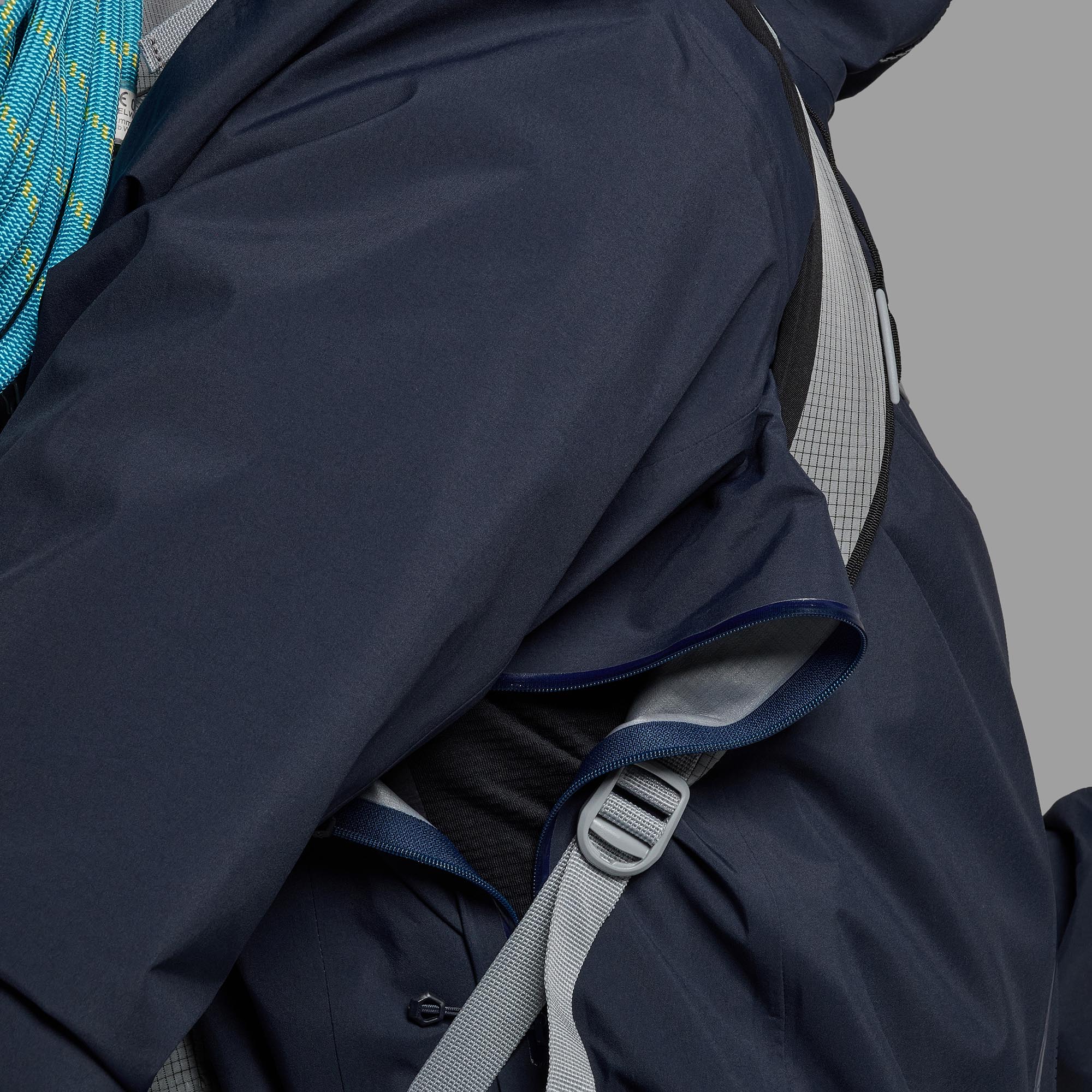 Montane Men's Alta XT Waterproof Jacket - Image 9