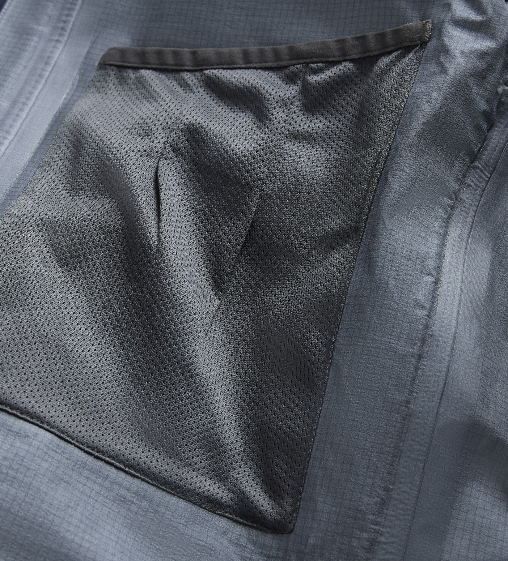 Montane Men's Niveus Lite Waterproof Jacket - Image 13