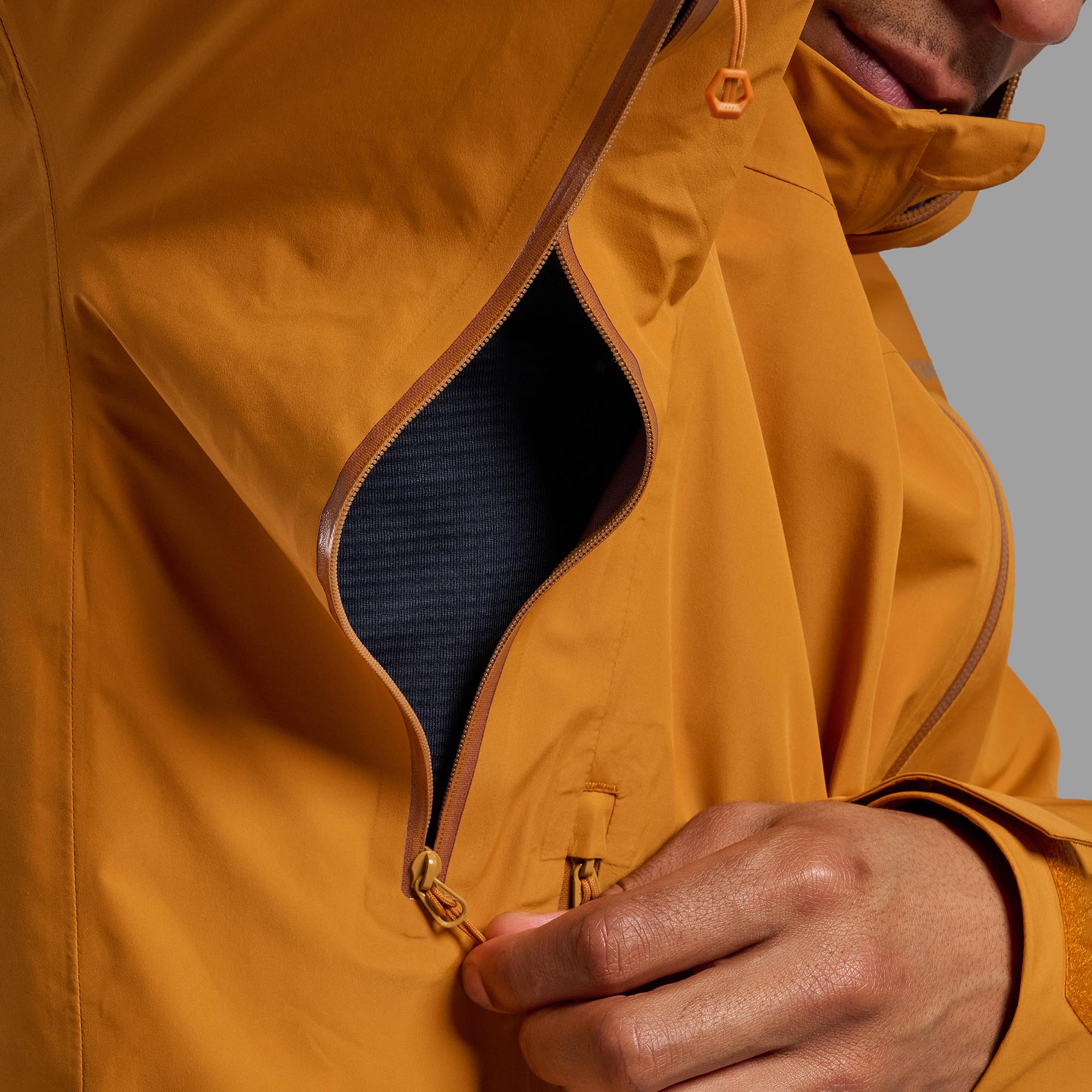 Montane Men's Phase Lite Waterproof Jacket - Image 16