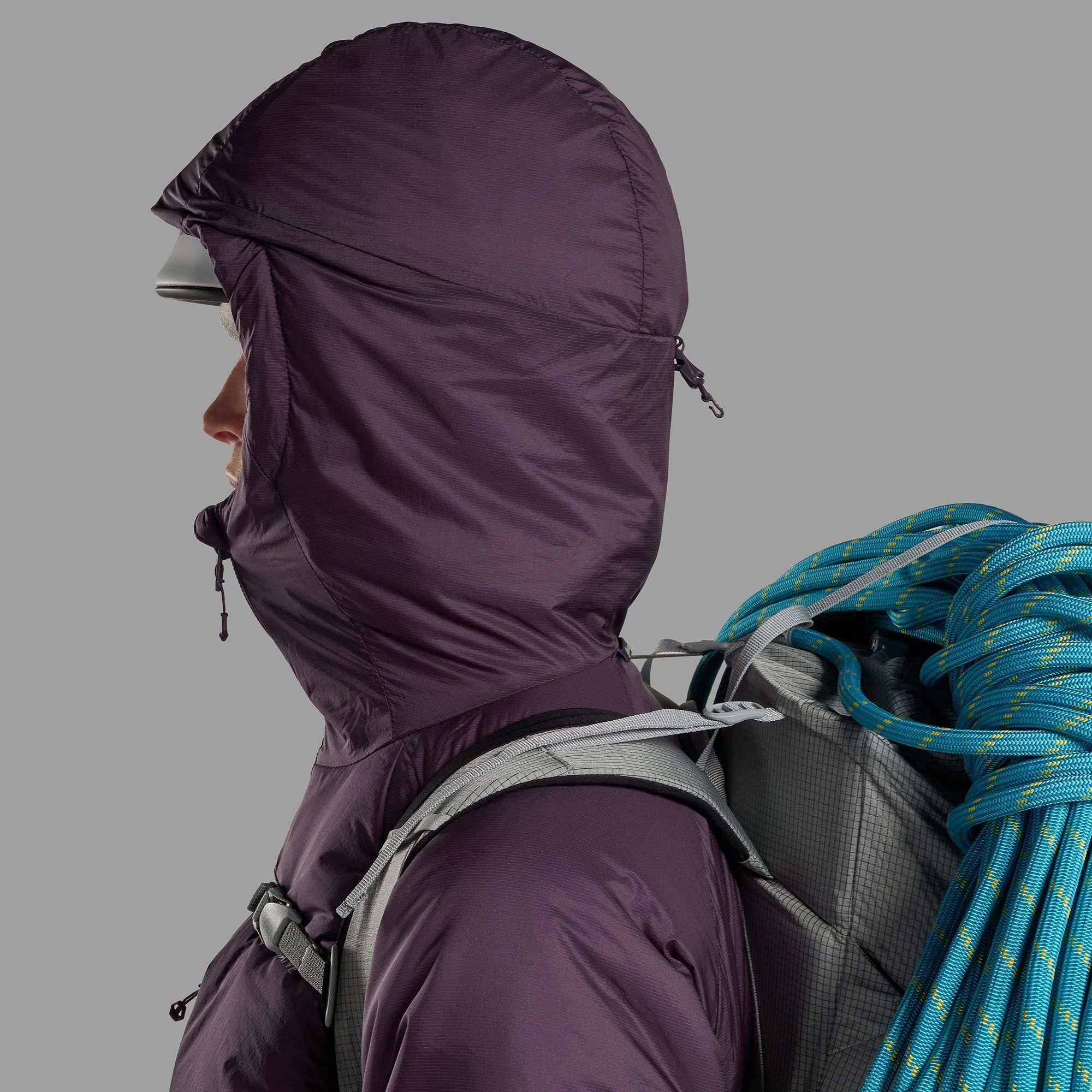 Montane Women's Fortes XT Hooded Insulated Jacket - Image 8