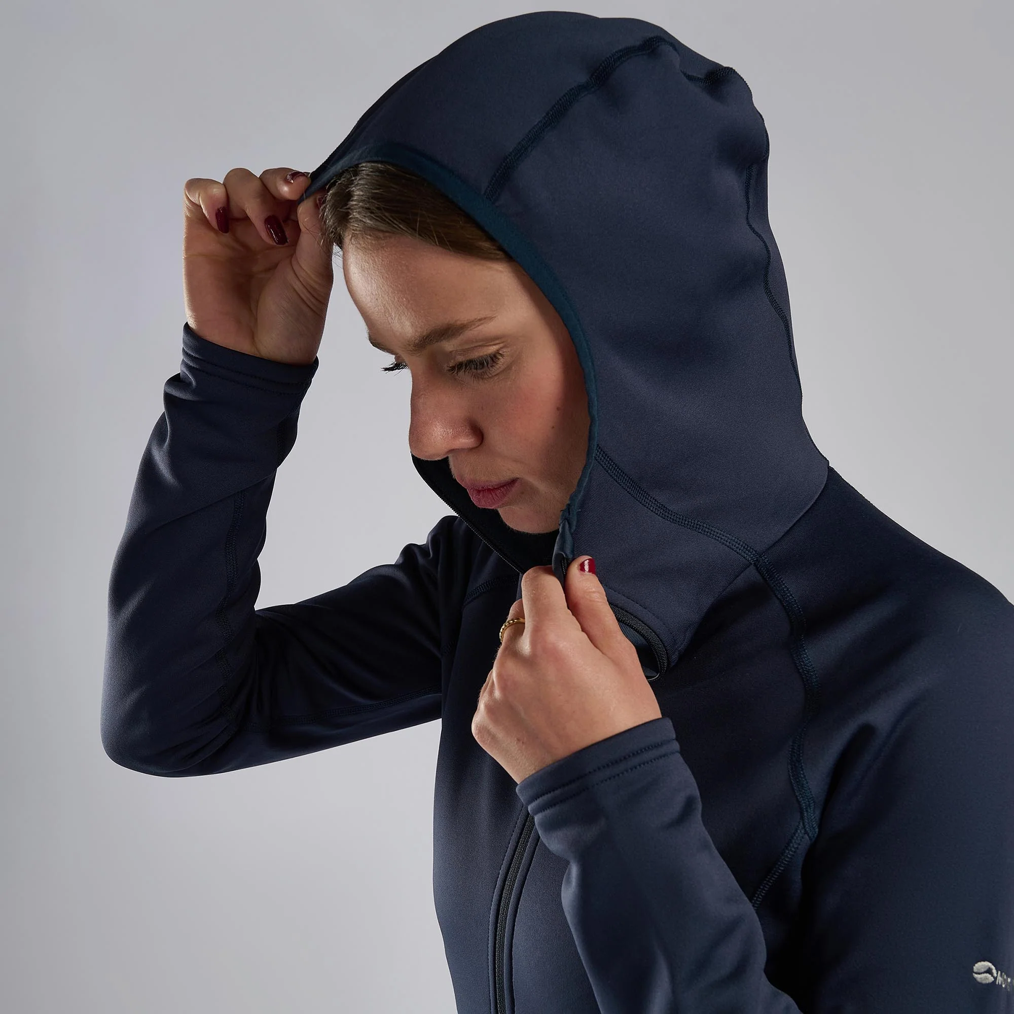 Montane Women's Fury Lite Hooded Fleece Jacket - Image 10