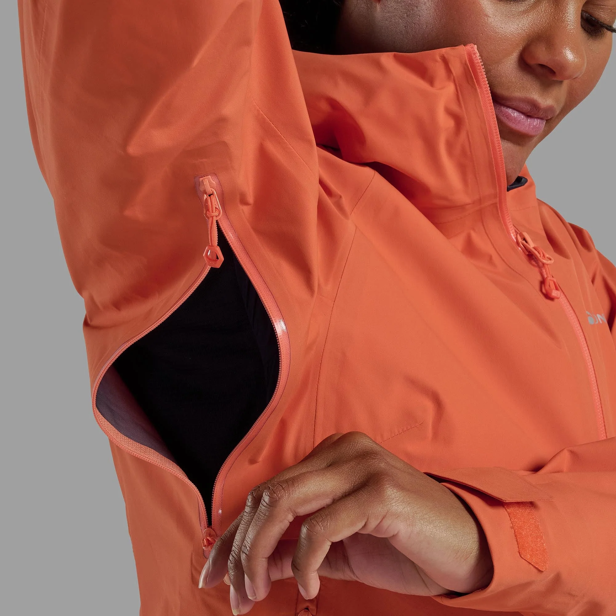 Montane Women's Phase Lite Waterproof Jacket - Image 7